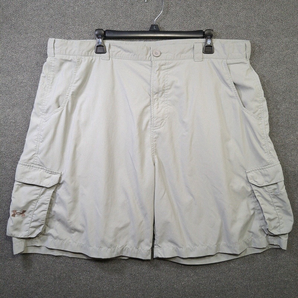 Under Armour Cargo Shorts Mens 42x9 Nylon Khaki Ripstop Lightweight